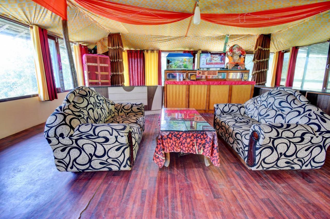 OYO 43476 Vatika Resort Shimla Exteriör bild