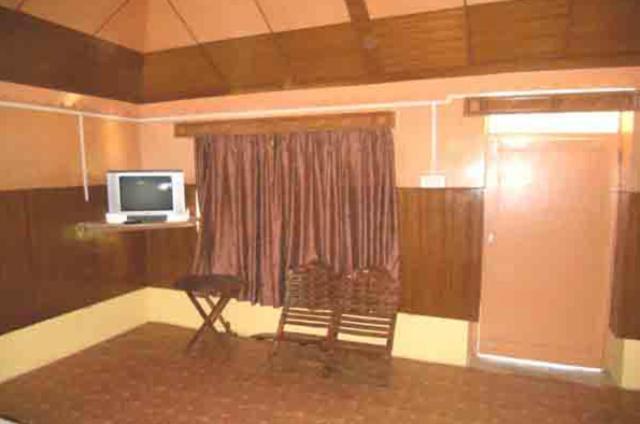 OYO 43476 Vatika Resort Shimla Rum bild