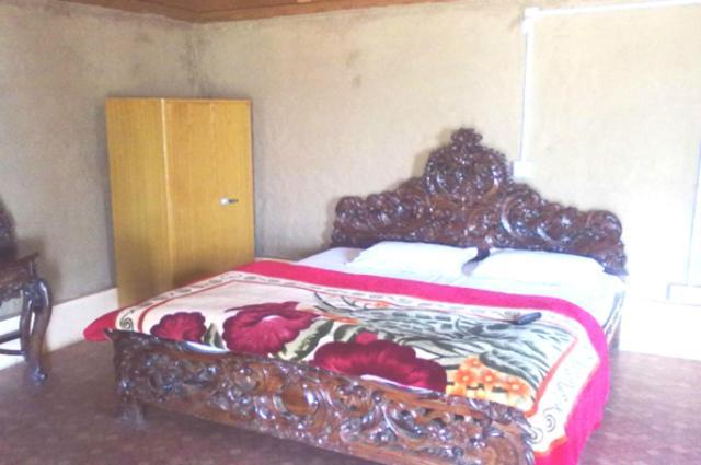 OYO 43476 Vatika Resort Shimla Rum bild