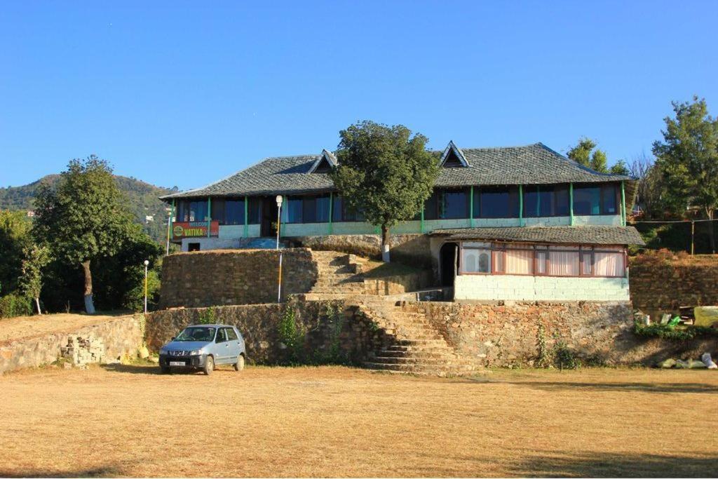 OYO 43476 Vatika Resort Shimla Exteriör bild