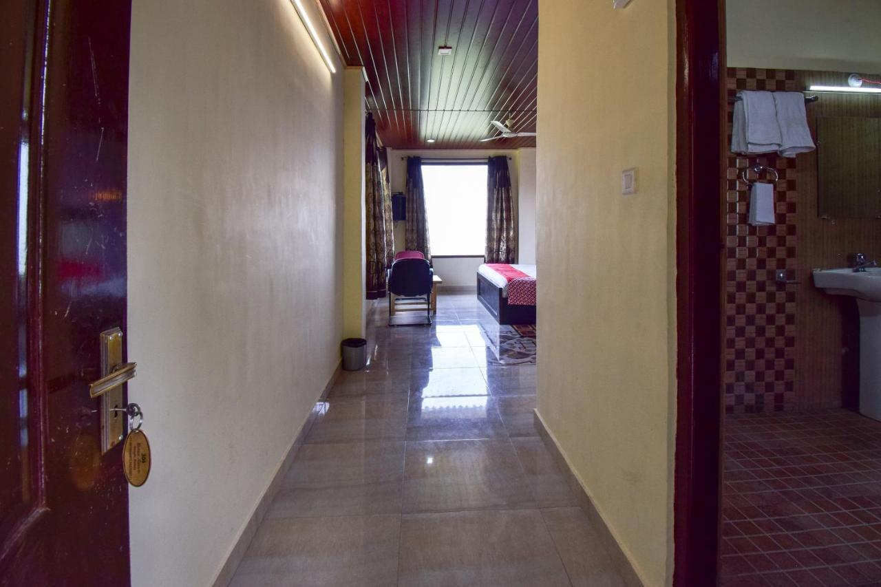 OYO 43476 Vatika Resort Shimla Exteriör bild